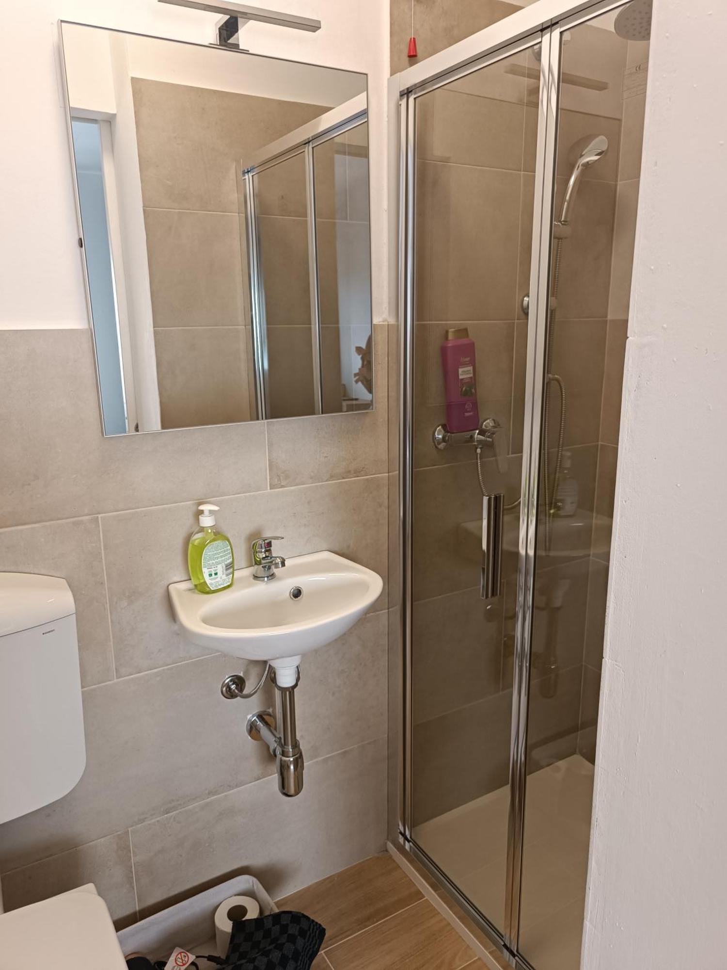 Belvedere Affitta Con Bagno Privato Apartamento Verona